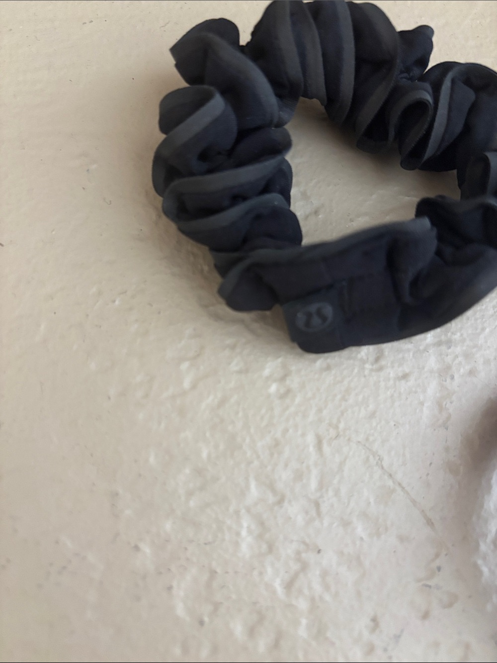 Lululemon hair ties NEW 6 - Picture 3 of 6